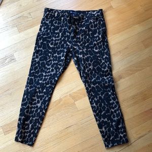 Gap Slim City Crop in Leopard Print
